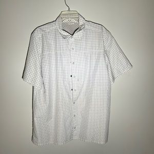 5.11 Men’s Large White striped button down short sleeve shirt. Not made anymore!